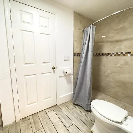 Villa 2B1B Stylish Little House W Shared Pool 511 Clearwater Exterior foto