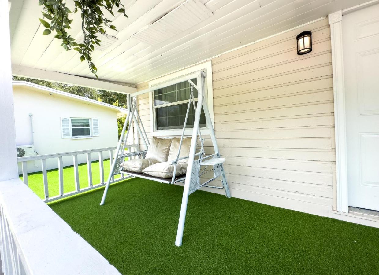 Ferienhaus 2b1b Stylish Little House W Shared Pool 511 Clearwater